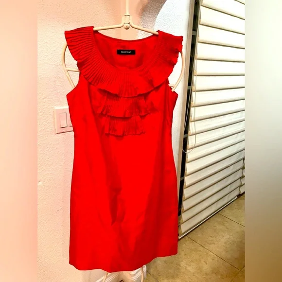 Ellen Tracy ruffled collar dress red